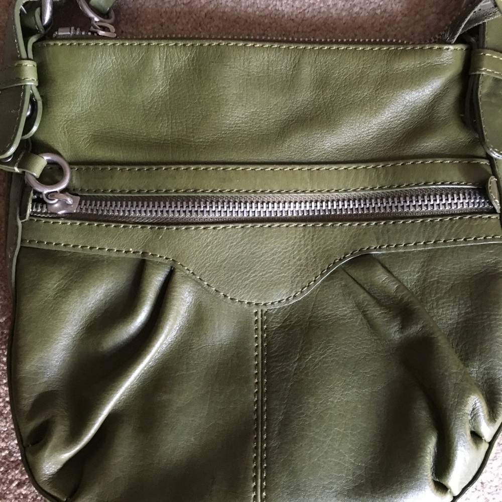 Green Fossil crossover purse